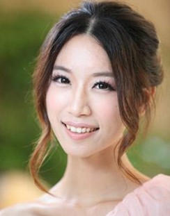 上海23岁美女薛佳怡