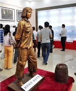 尹灵芝烈士纪念堂