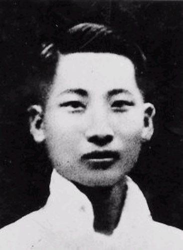 杨峻德